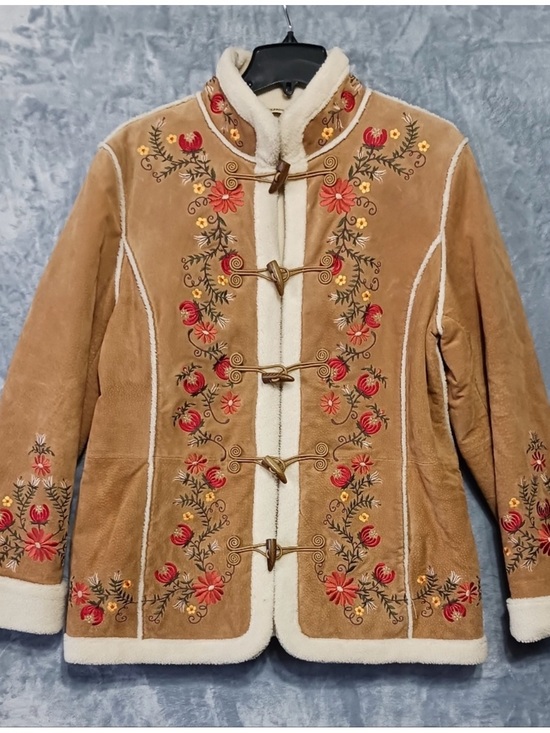 St. John's Bay Jackets & Blazers - Phoebe Friends St. John’s Bay Suede Embroidered Floral Vintage Toggle Coat